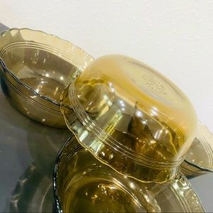 Vintage Pyrex Amber Fireside Pyrex 463 ice cream, dessert bowls. Set Stackable